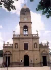 Iglesia Nuestra Sra. del Rosario en Arequito