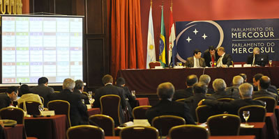 Primera sesión del Parlamento del Mercosur en 2007