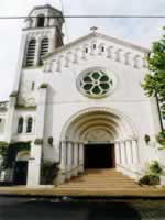 Iglesia de todos los santos y animas