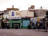 Esquina manoblanca