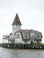 Club de Pescadores en la costanera norte