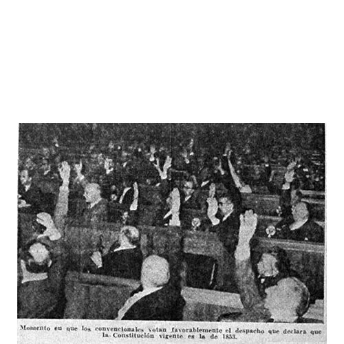 Foto del diario  El Litoral de Santa Fe,cuando en la Convención Constituyente del 23 de septiembre de 1957 cuando los convencionales votan la resolución que declara en vigencia la Constitución de 1853.