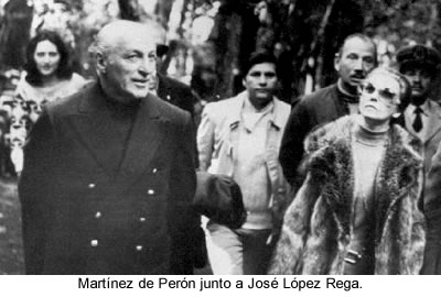 Martínez de Perón junto a José López Rega.