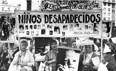 Abuelas de plaza de mayo