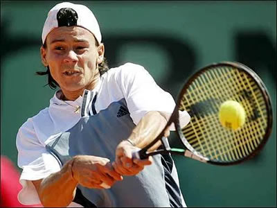 Guillermo Coria triunfa ante Andre Agassi