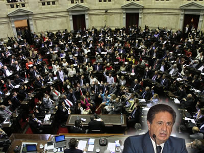 La Asamblea elige a Eduardo Duhalde