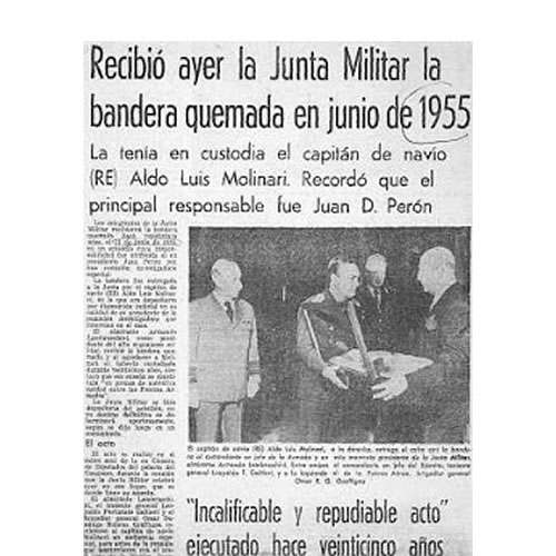 Entrega de la bandera quemada